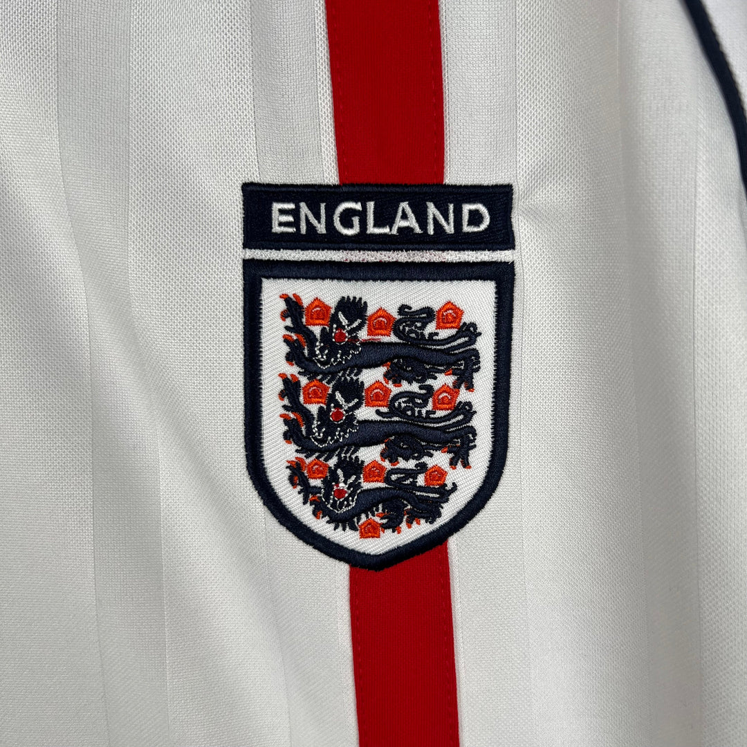 ENGLAND WORLD CUP 2002 HOME JERSEY