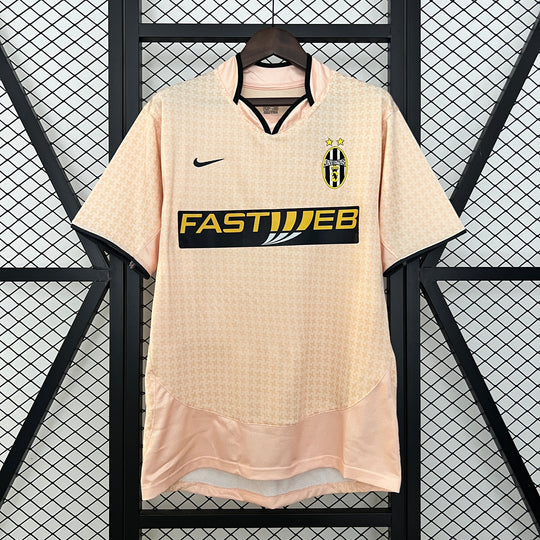 JUVENTUS 2003–2004 THIRD JERSEY