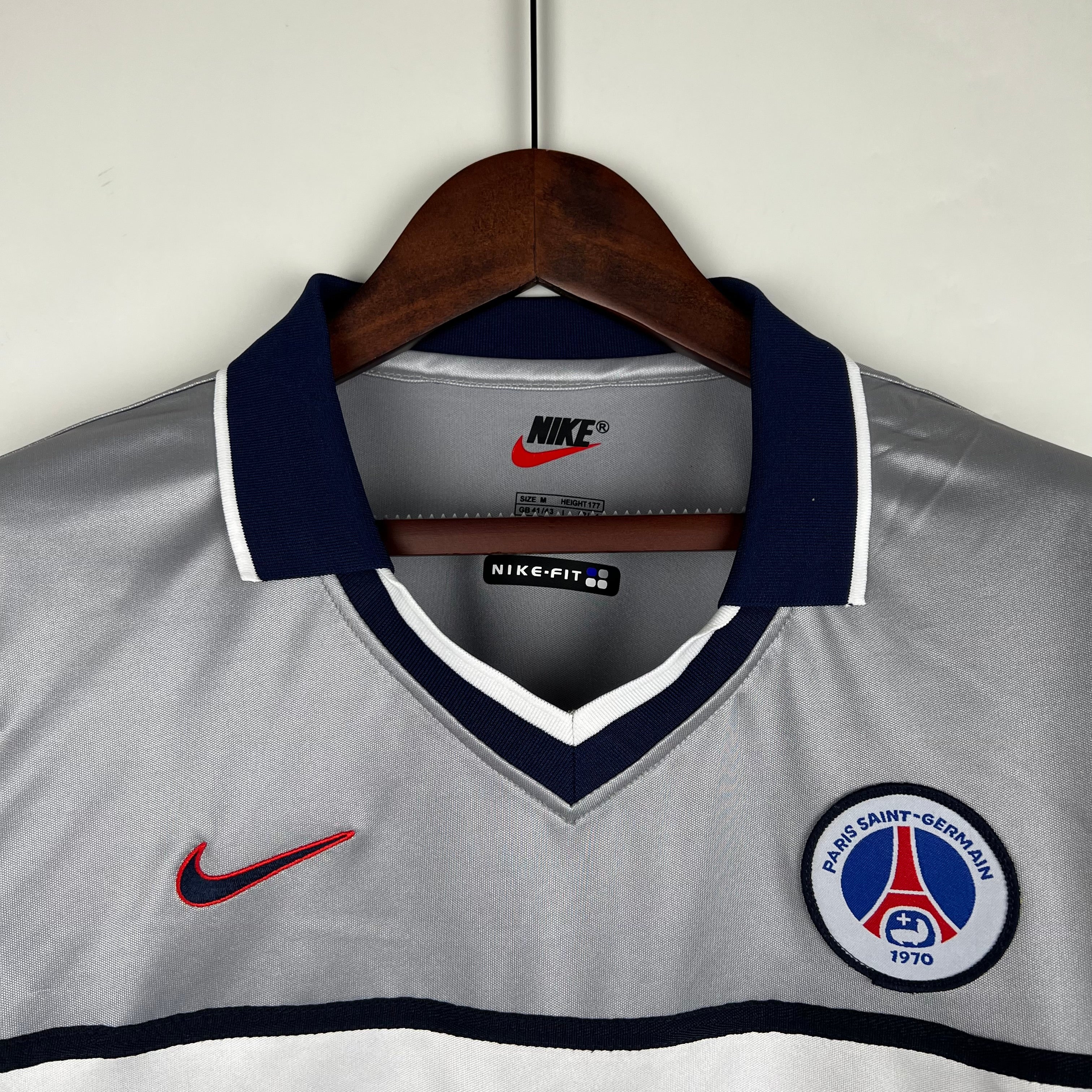 Paris Saint-Germain 1999 - 2000 AWAY JERSEY – retrokitshop.com