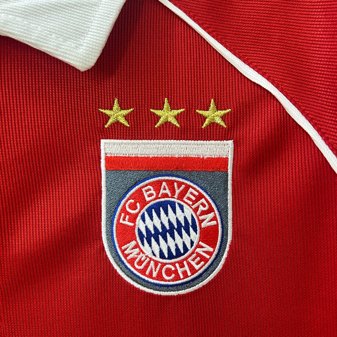 BAYERN MÜNCHEN 2005–2006 HOME JERSEY