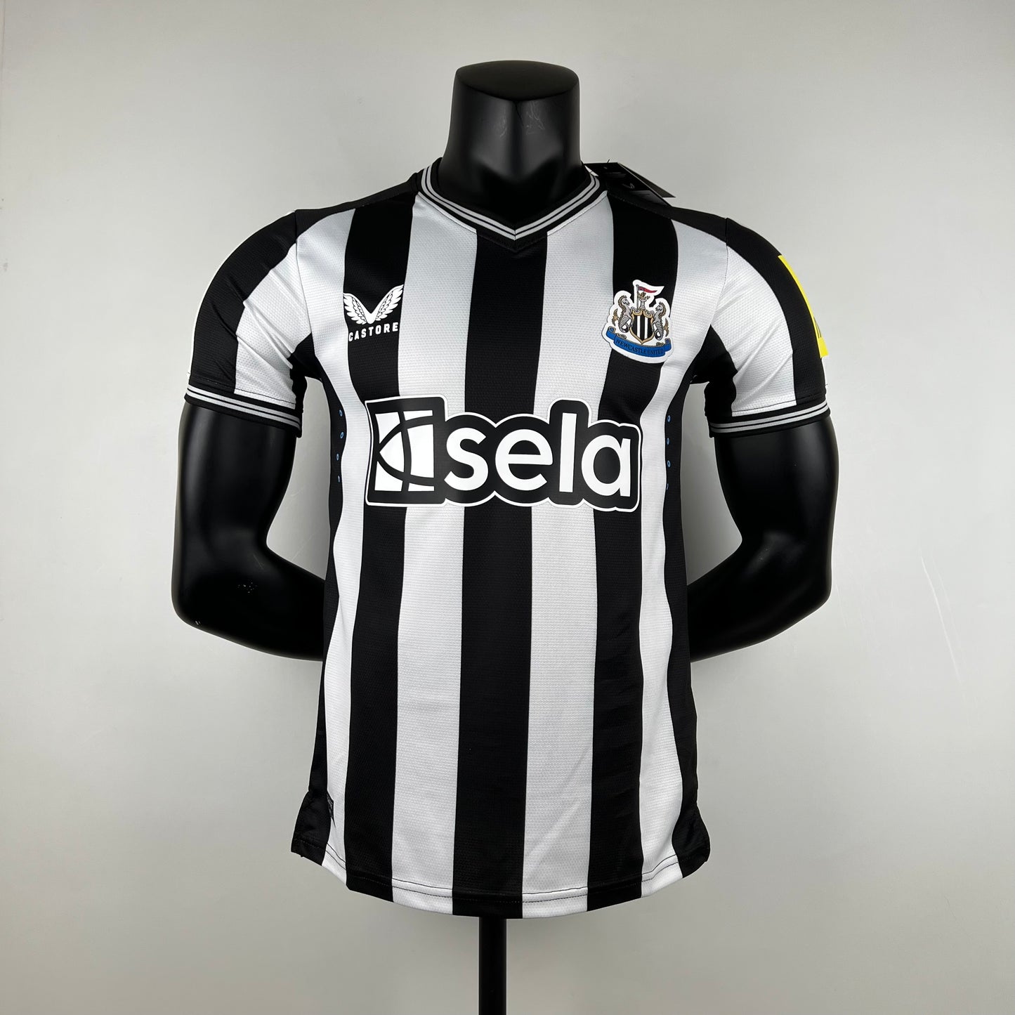 NEWCASTLE 2023 - 2024 HOME JERSEY PLAYER EDITION