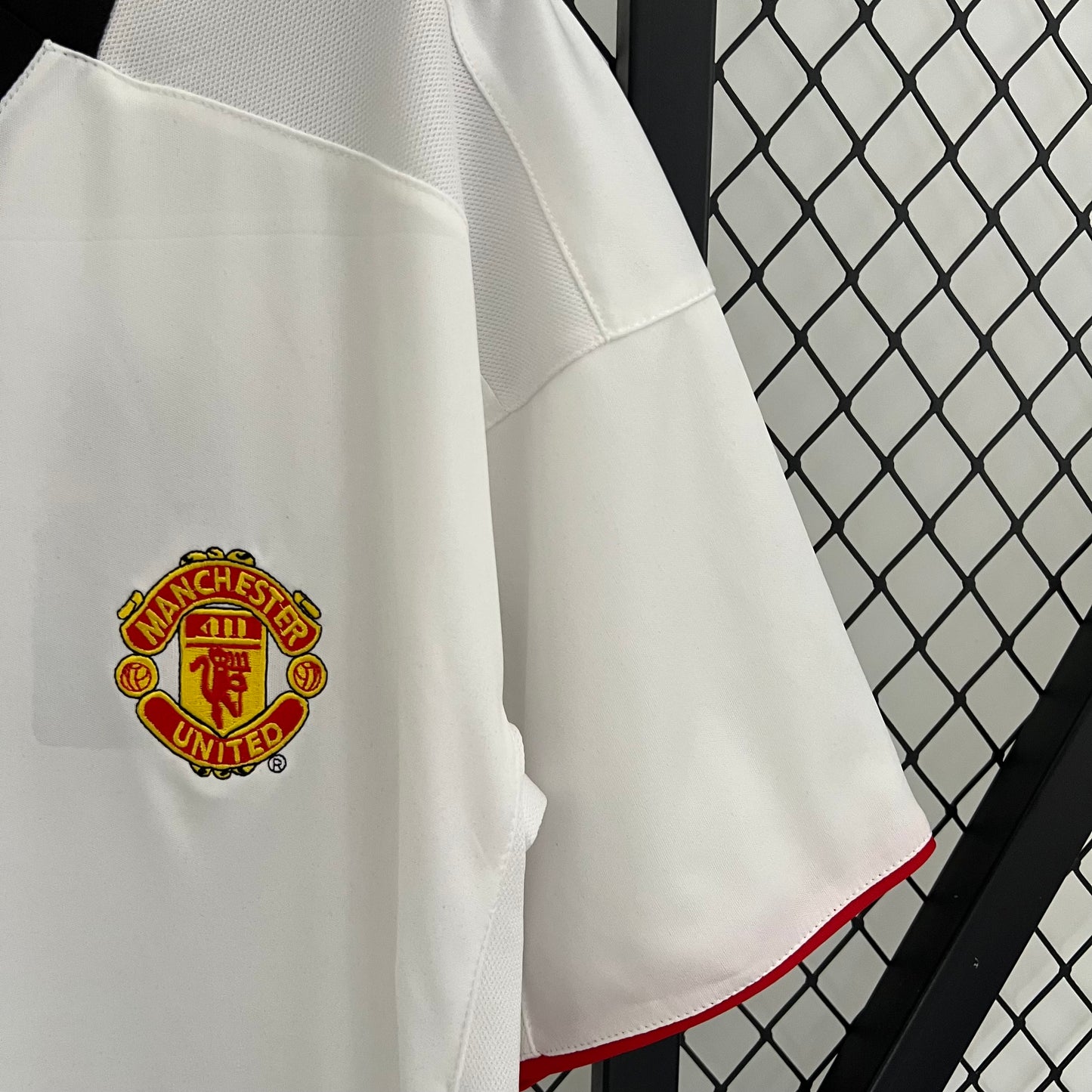 MANCHESTER UNITED 2002 - 2003 AWAY JERSEY