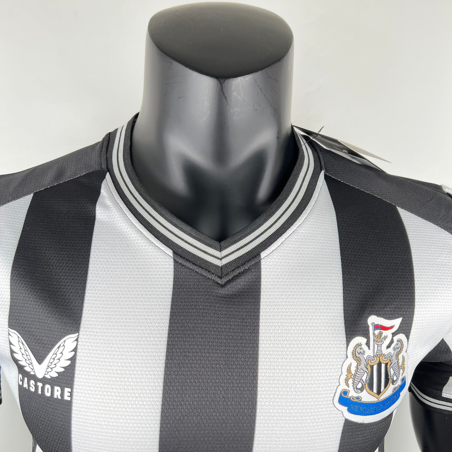 NEWCASTLE 2023 - 2024 HOME JERSEY PLAYER EDITION