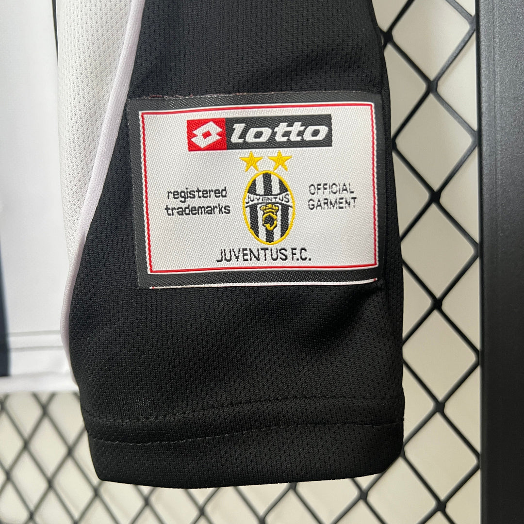 JUVENTUS 2002–2003 HOME JERSEY