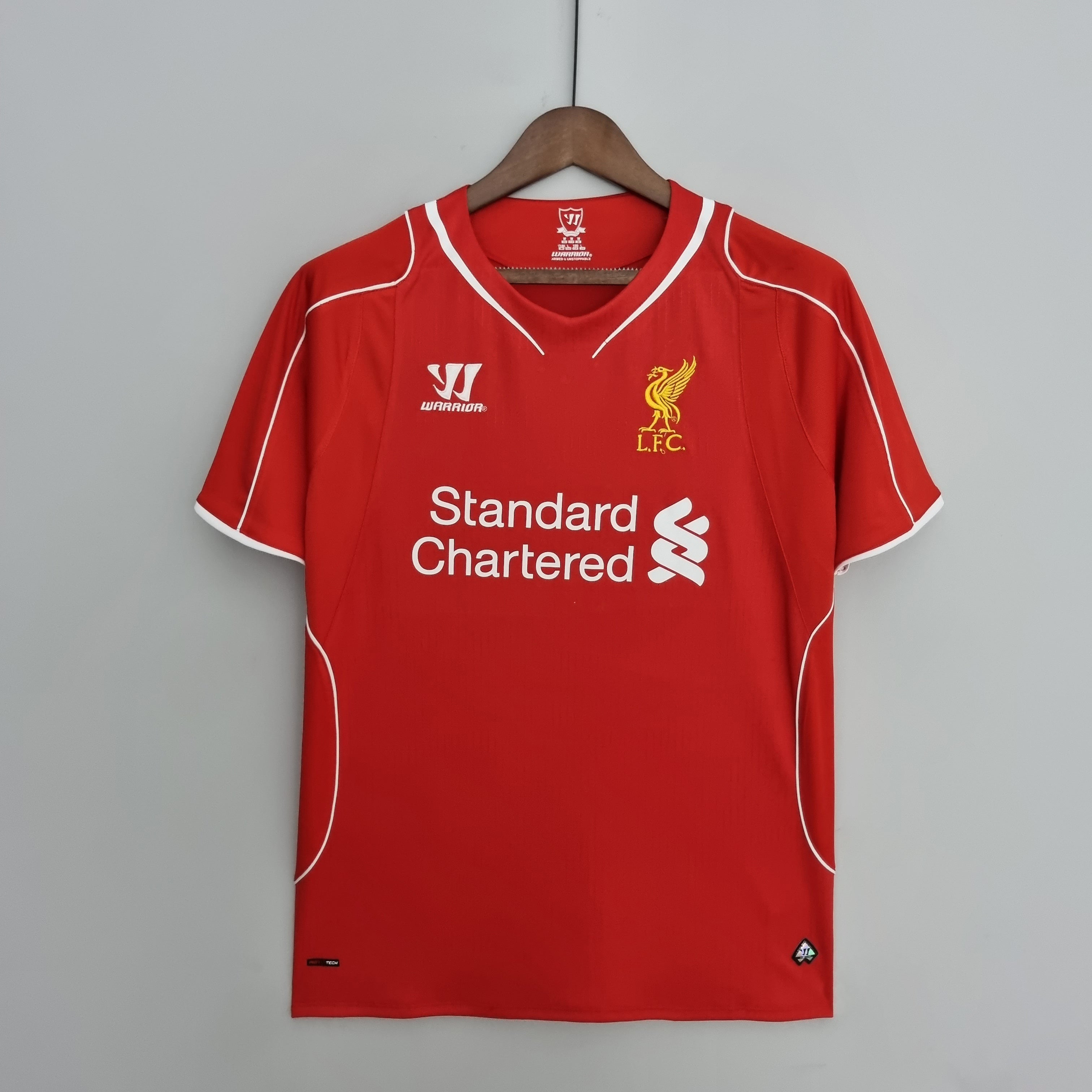 Liverpool 2015 2016 home number 4 Touré Museum of Jerseys Liverpool 2015 2016 home number 4 Touré Museum of Jerseys