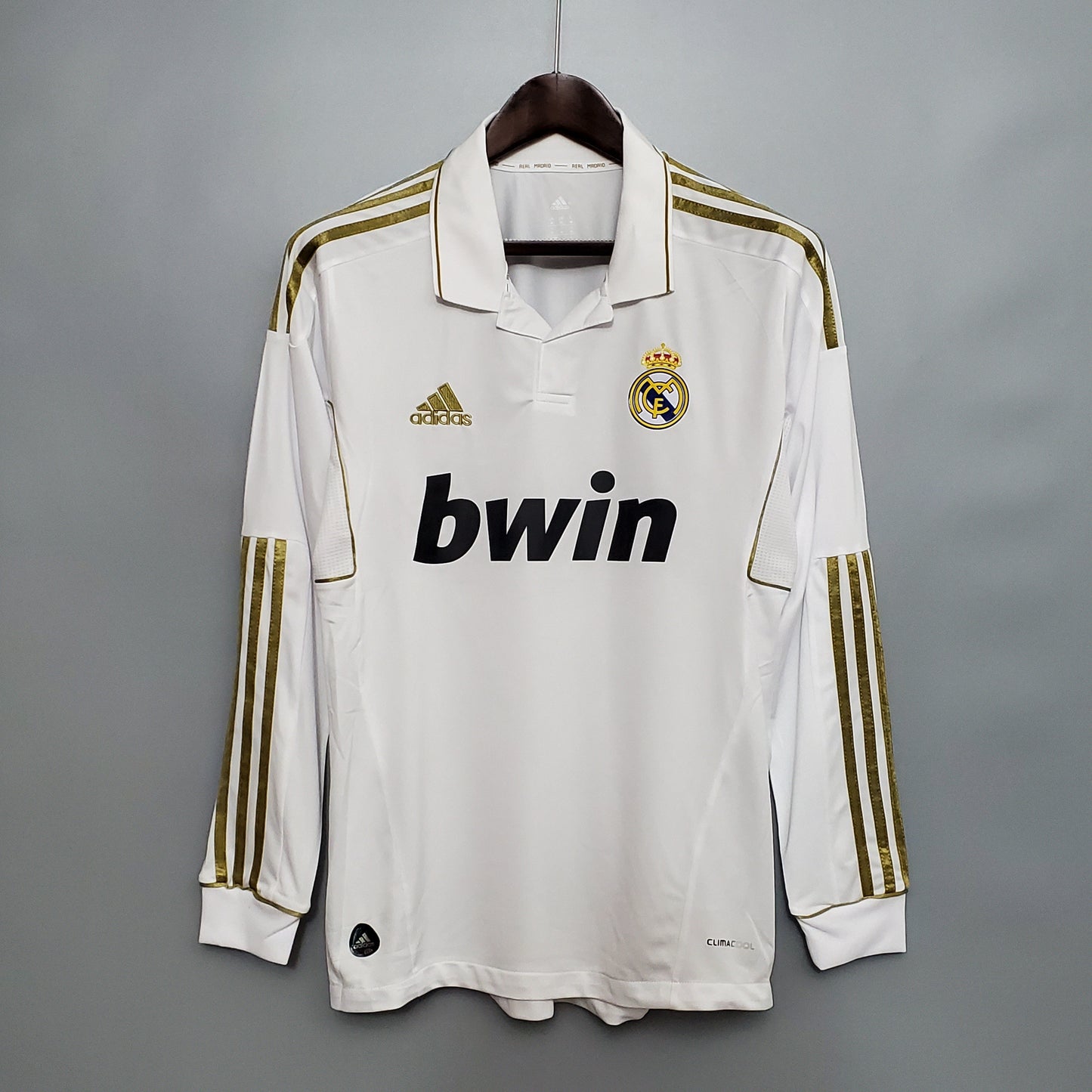 REAL MADRID 2011 - 2012 HOME JERSEY LONG-SLEEVED