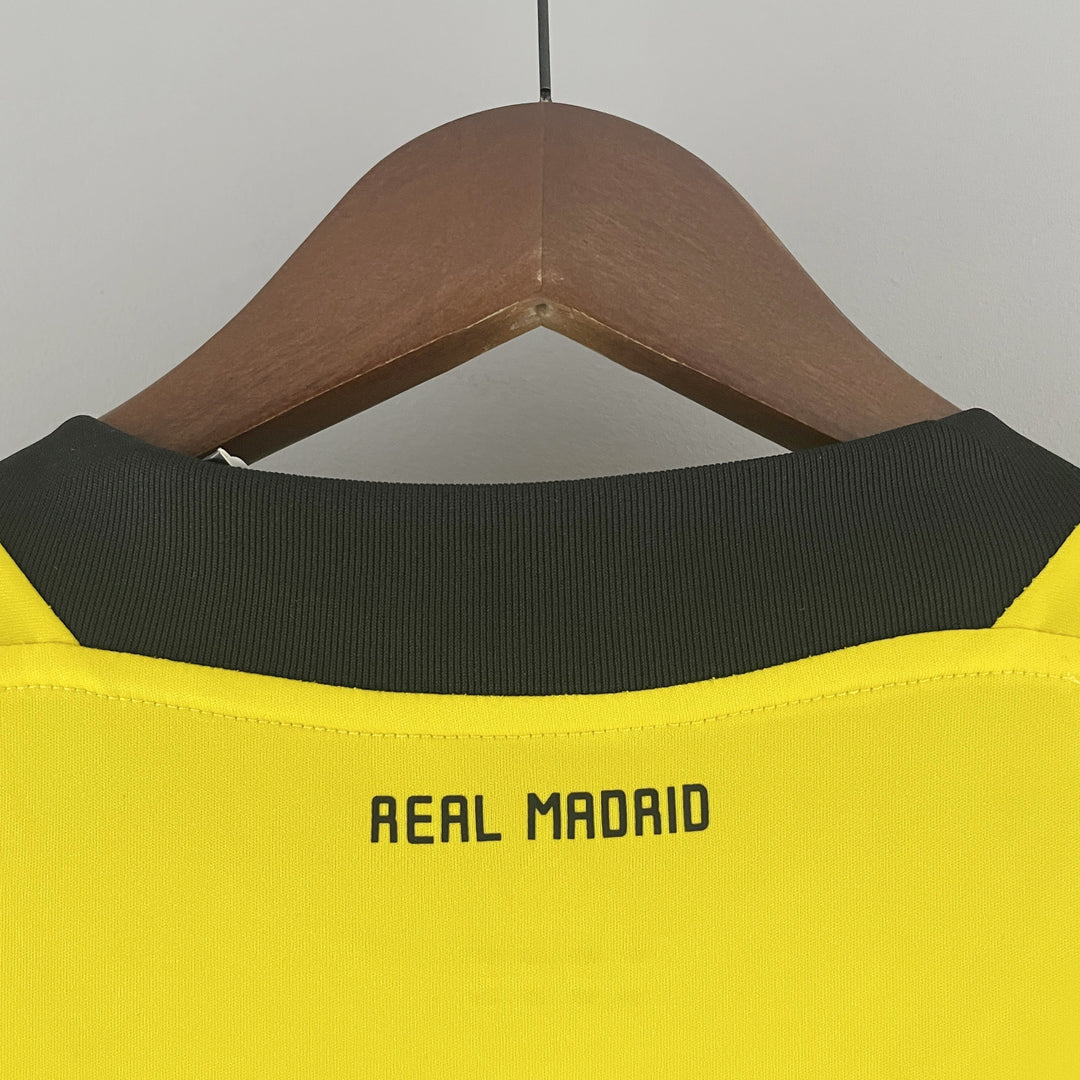 REAL MADRID 2011 - 2012 GOALKEEPER JERSEY