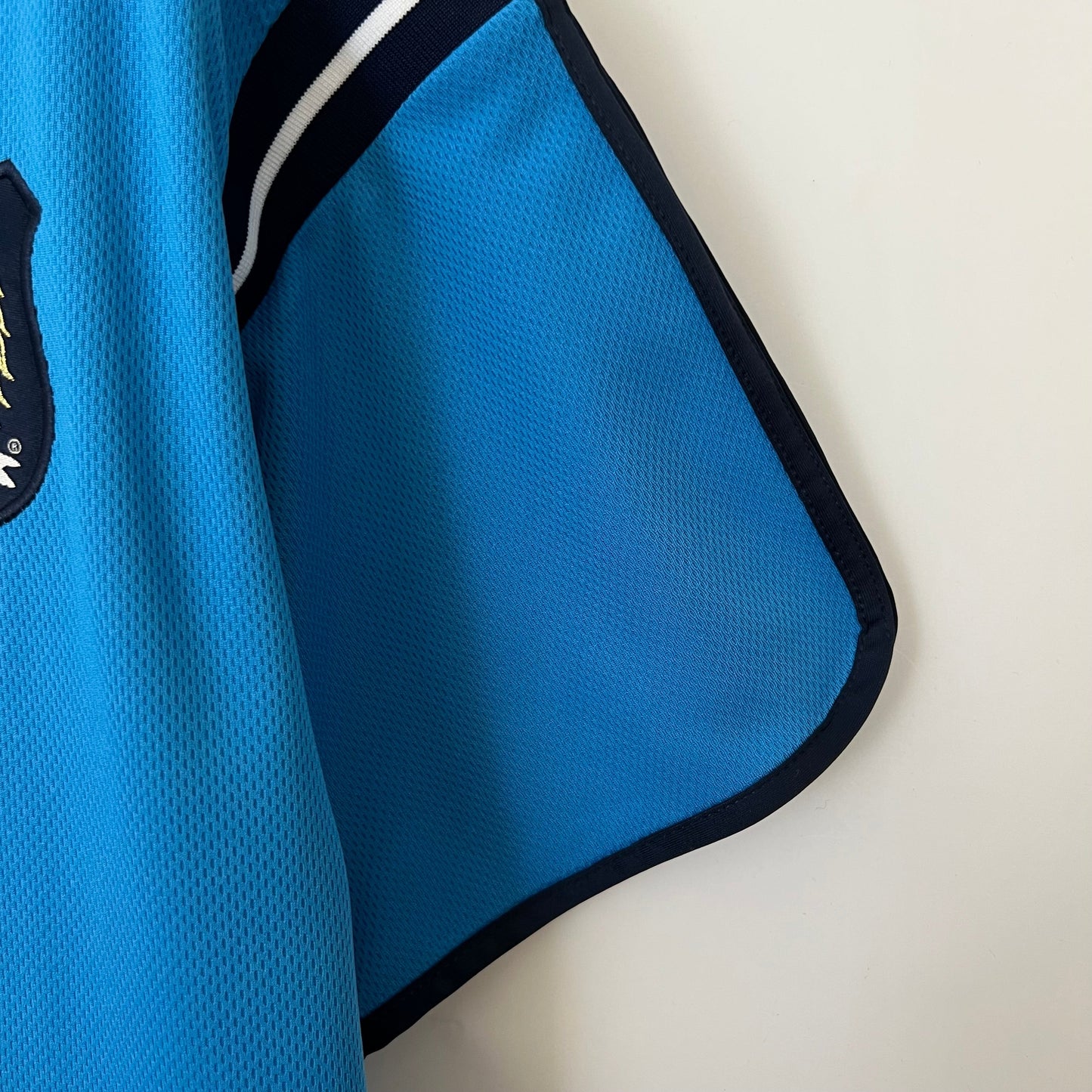 MANCHESTER CITY 2001 - 2002 HOME JERSEY