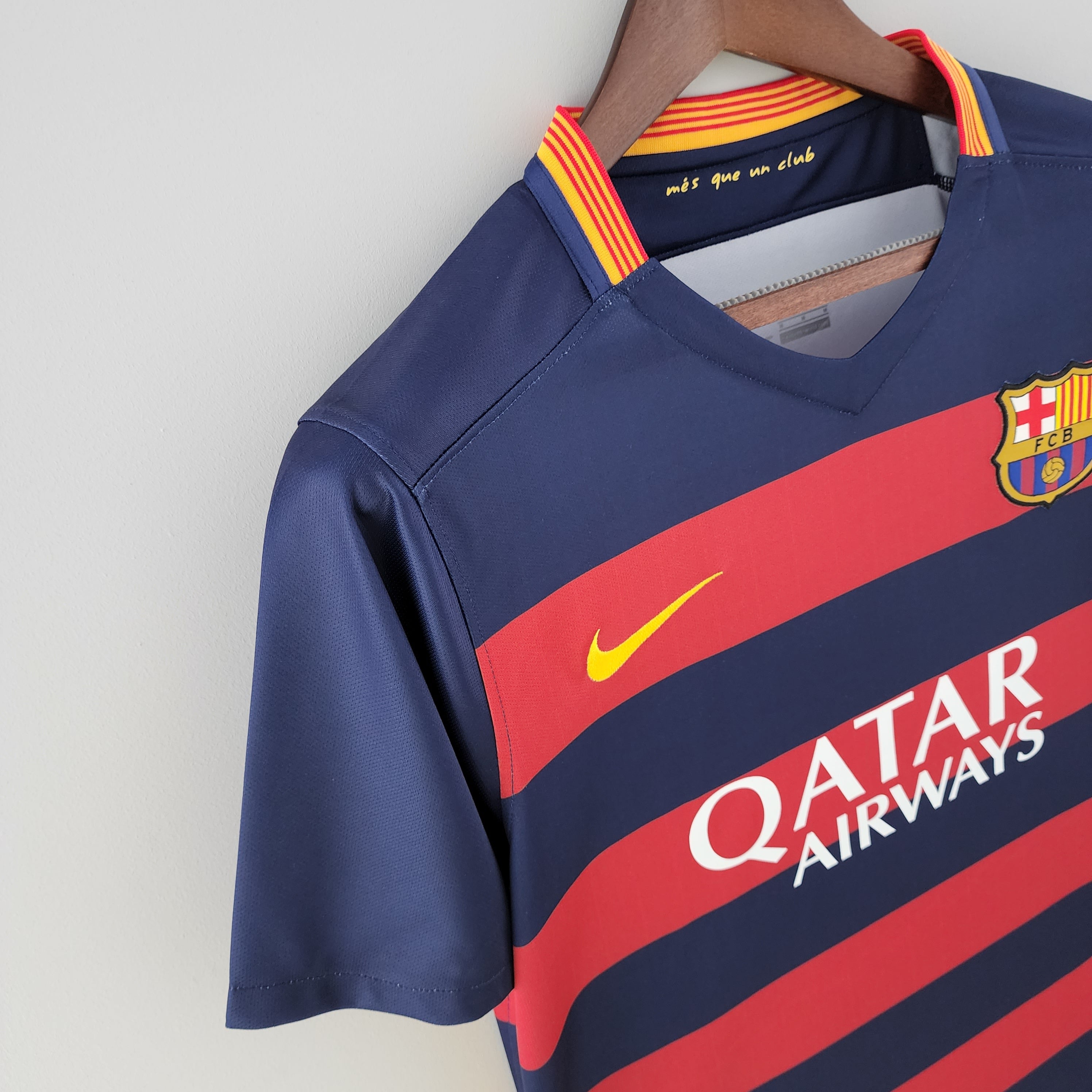 Barcelona best sale shirt 2015