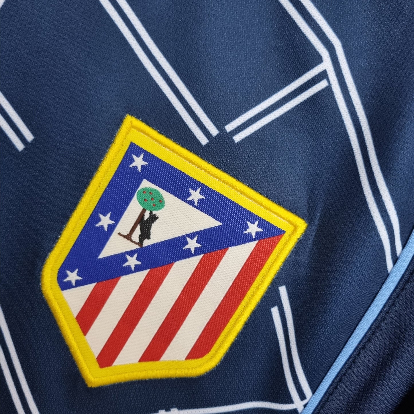 ATLETICO MADRID 2004 - 2005 AWAY JERSEY