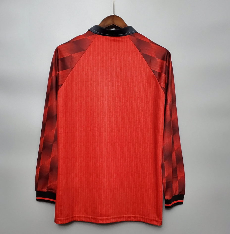 MANCHESTER UNITED 1996 - 1997 HOME JERSEY LONG-SLEEVED