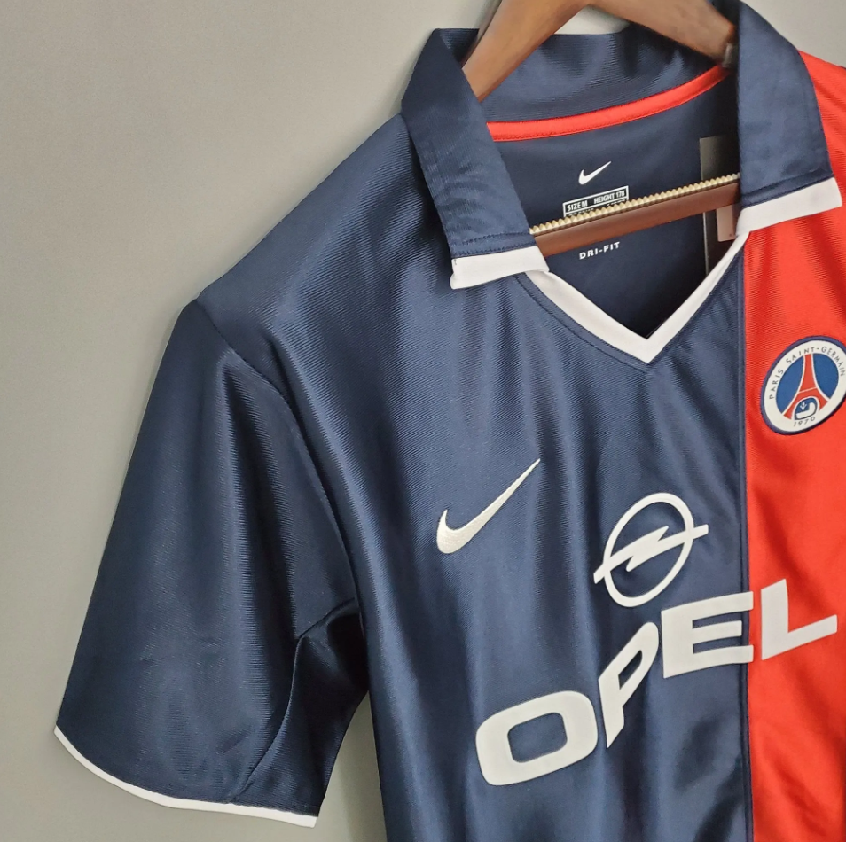 Paris Saint-Germain 2001 - 2002 HOME JERSEY