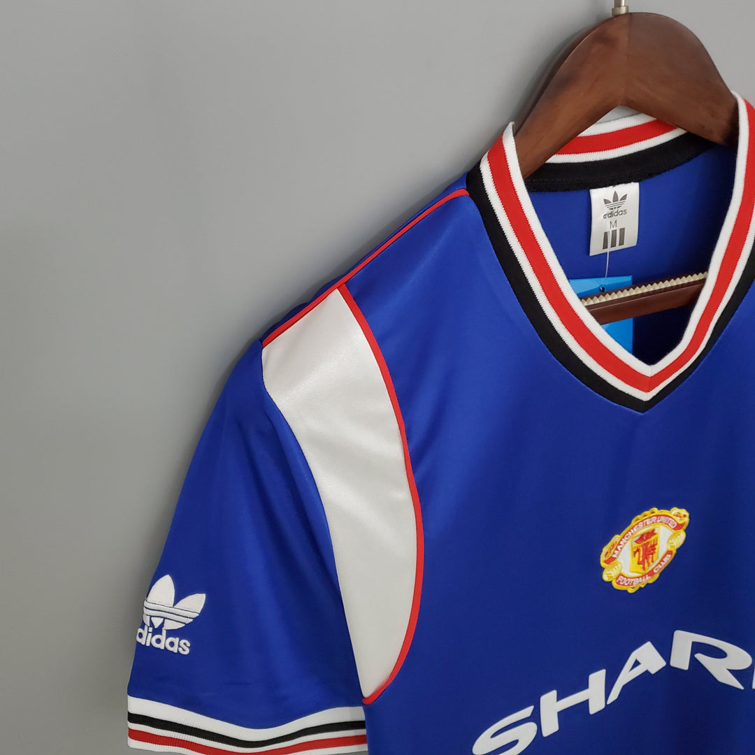 MANCHESTER UNITED 1985 - 1986 AWAY JERSEY