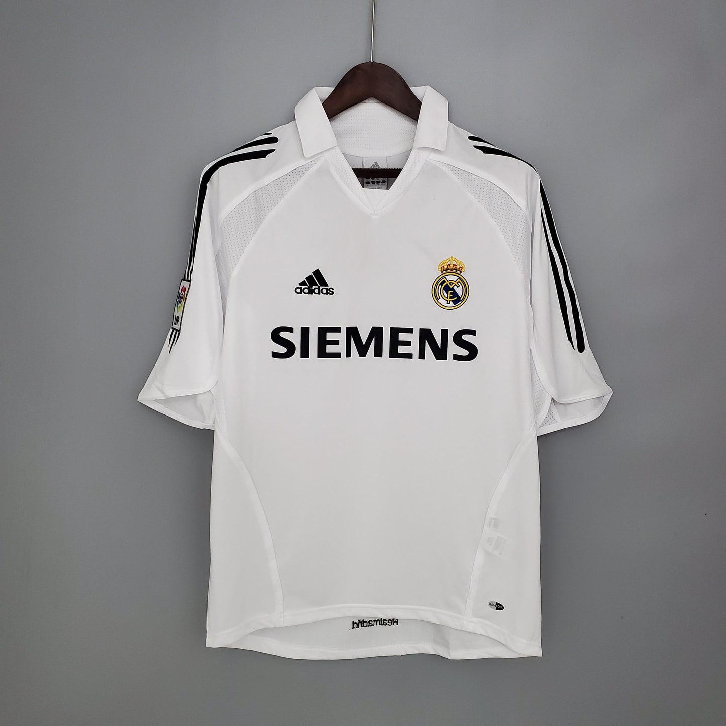 REAL MADRID 2005 - 2006 HOME JERSEY