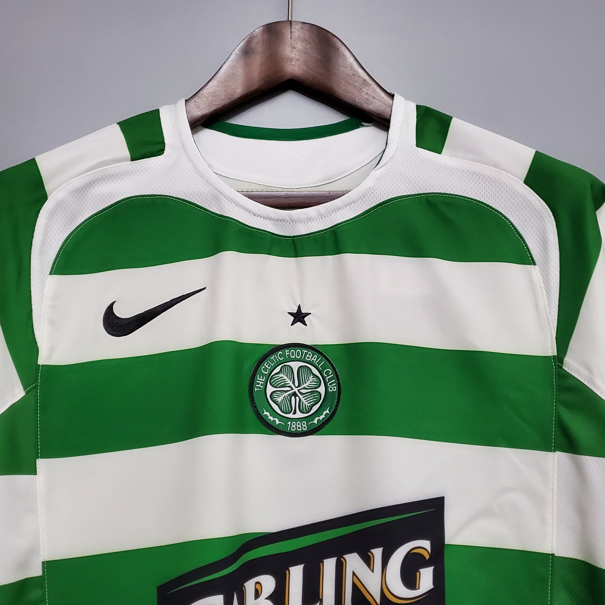 Nike 2005-06 Celtic Glasgow Shirt M