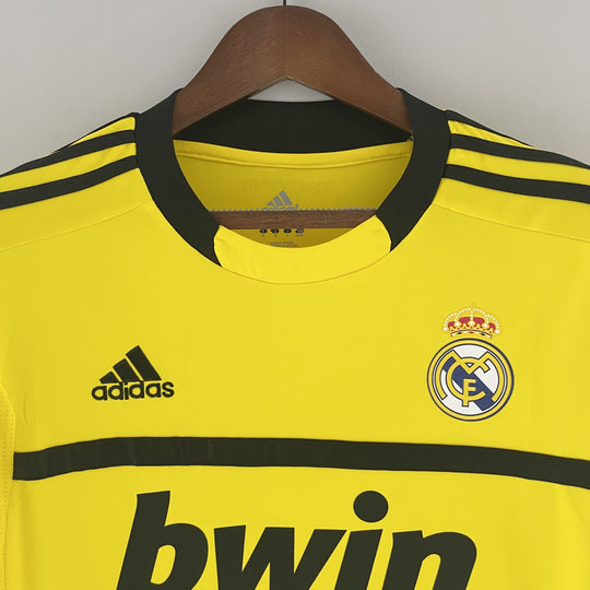 REAL MADRID 2011 - 2012 GOALKEEPER JERSEY