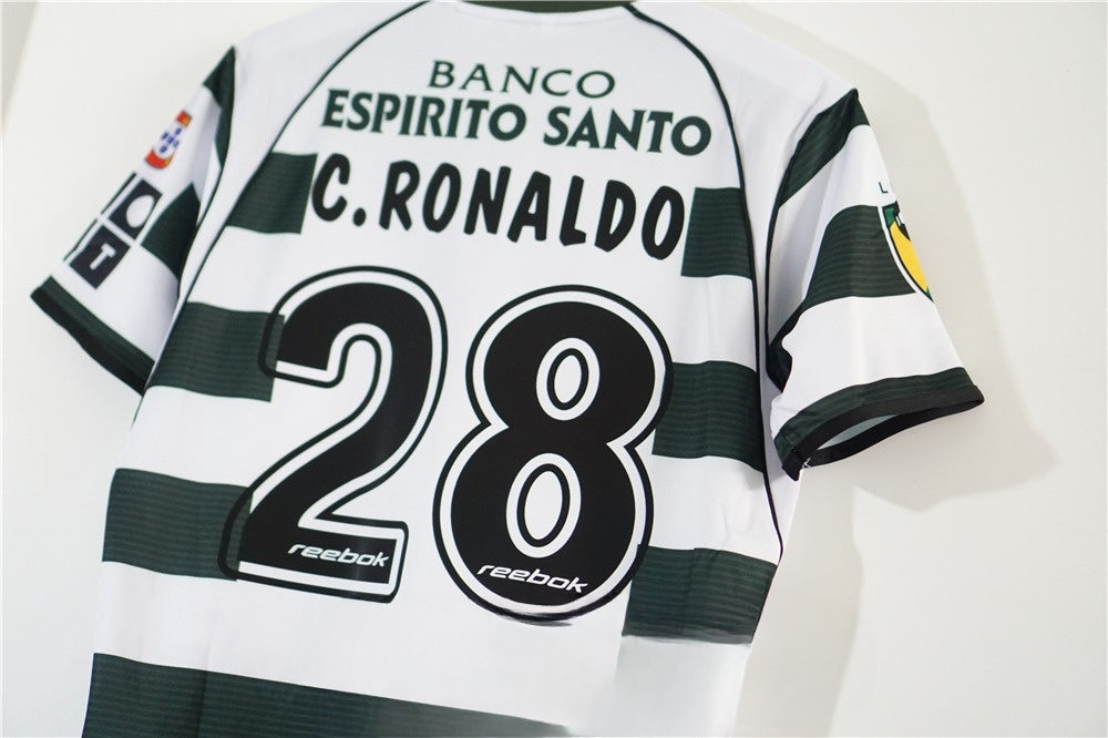 SPORTING LISBOA 2001 - 2002 HOME JERSEY